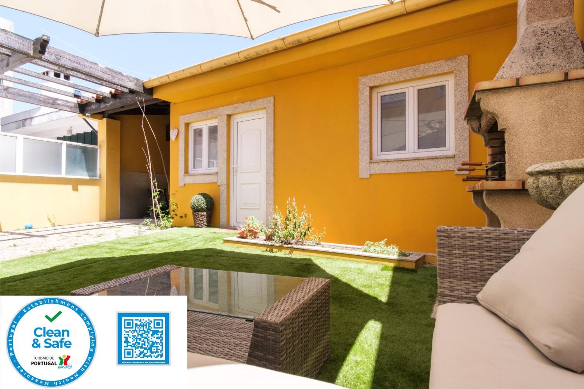 Perafita Yellow House - Ecohost Kültér fotó