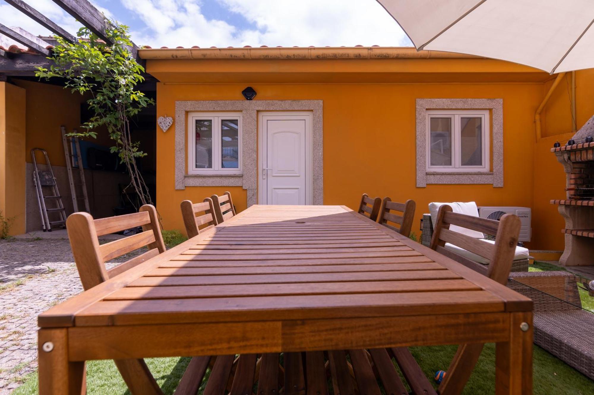 Perafita Yellow House - Ecohost Kültér fotó